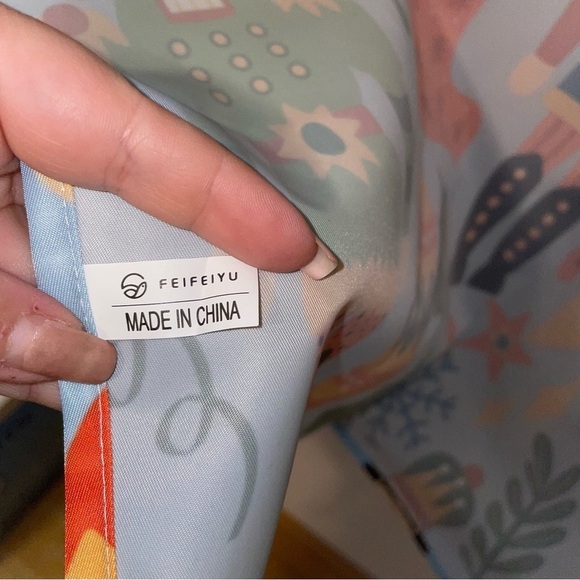 Feifeiyu Christmas Apron with Nutcracker Print - Picture 2 of 6